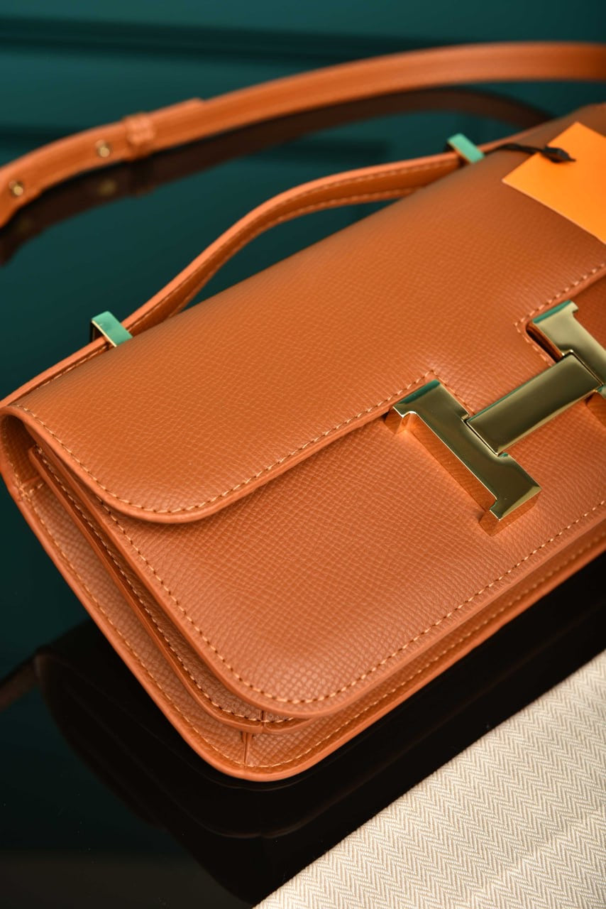 Hermes Constance east-west bag taba(23.5cm x 12cm)