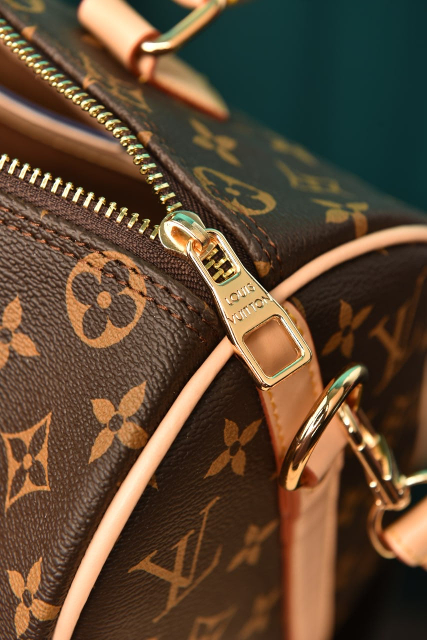 Louıs Vuıtton Speedy Bandoulliere  Monogram(Size 30cm)