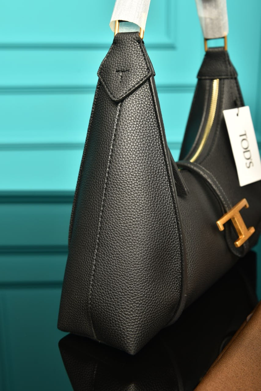 Tod’s shoulder bag black (31cm x 26cm)