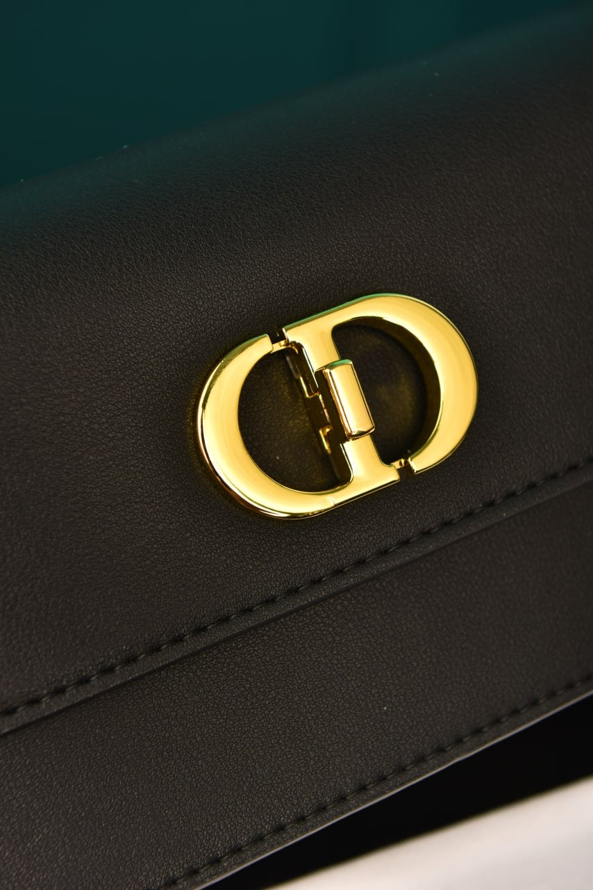 DIOR MEDIUM BAG BLACK (22cm x 15cm)