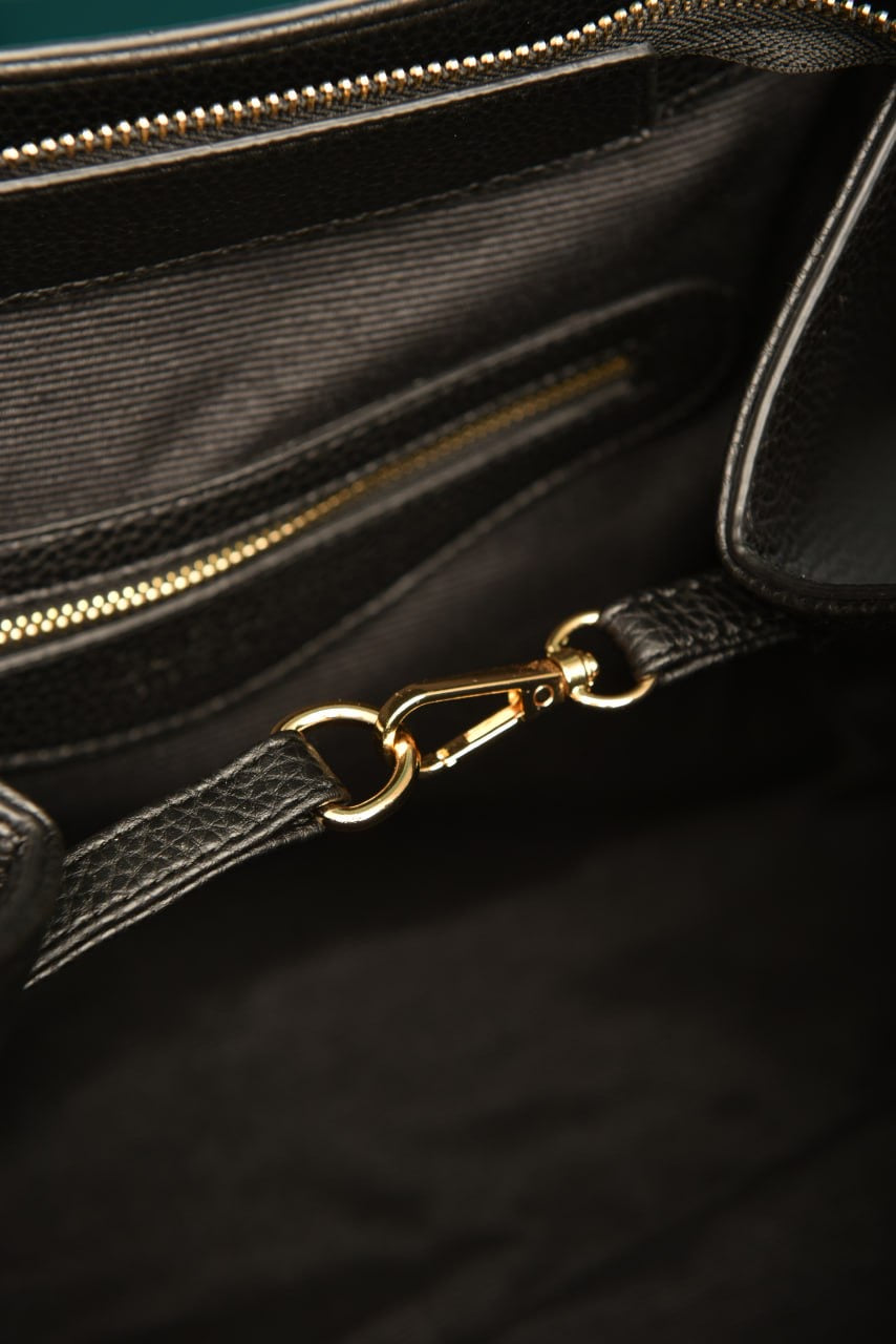 Gucci soho shoulder bag Black (35 cmX29cmx17cm)