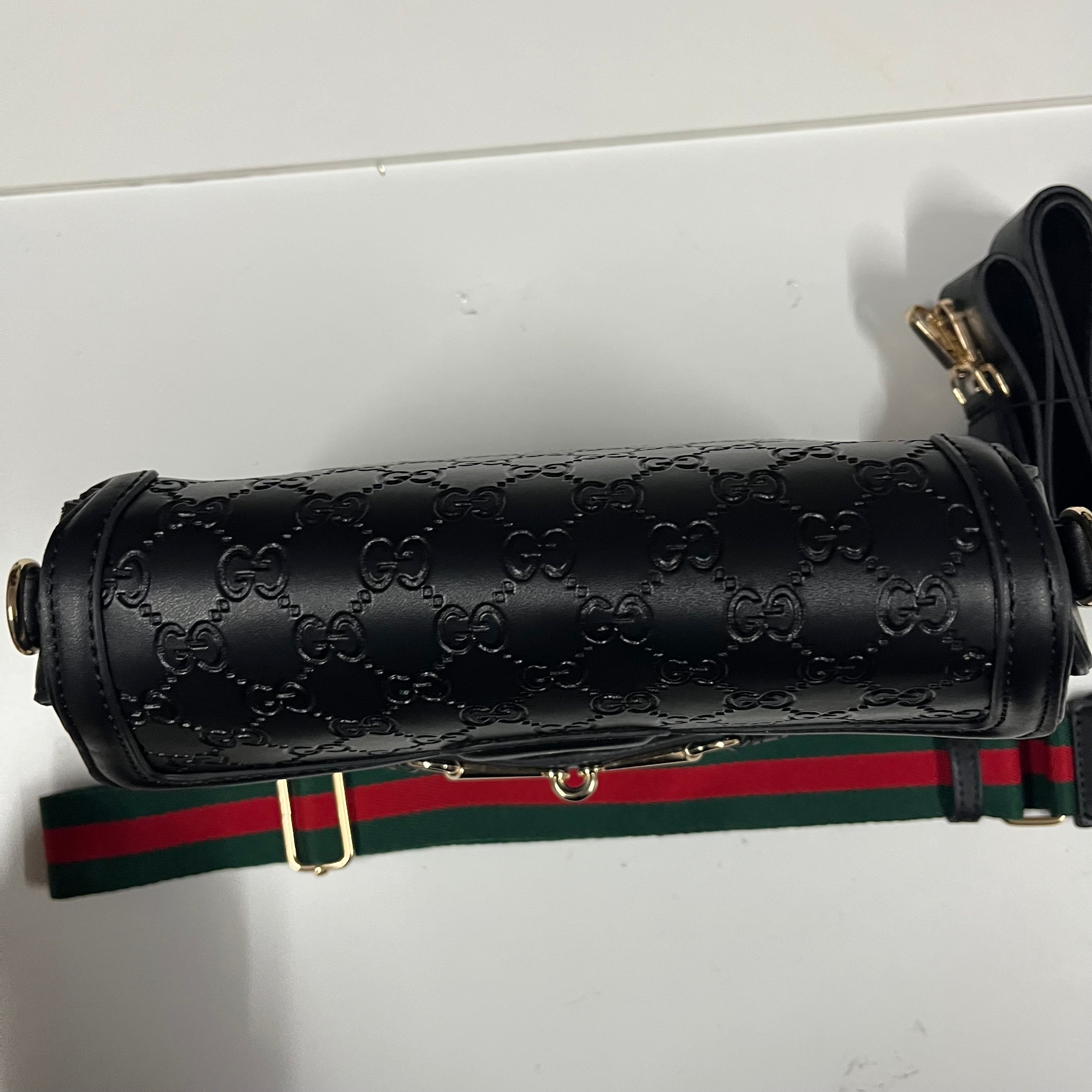 Gucci lady web black  (26cm x 24cm)