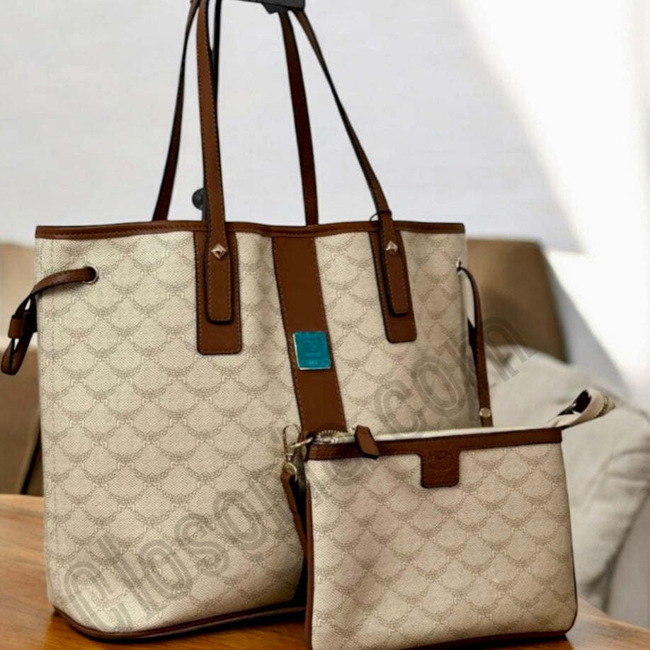 MCM shopping bag beige