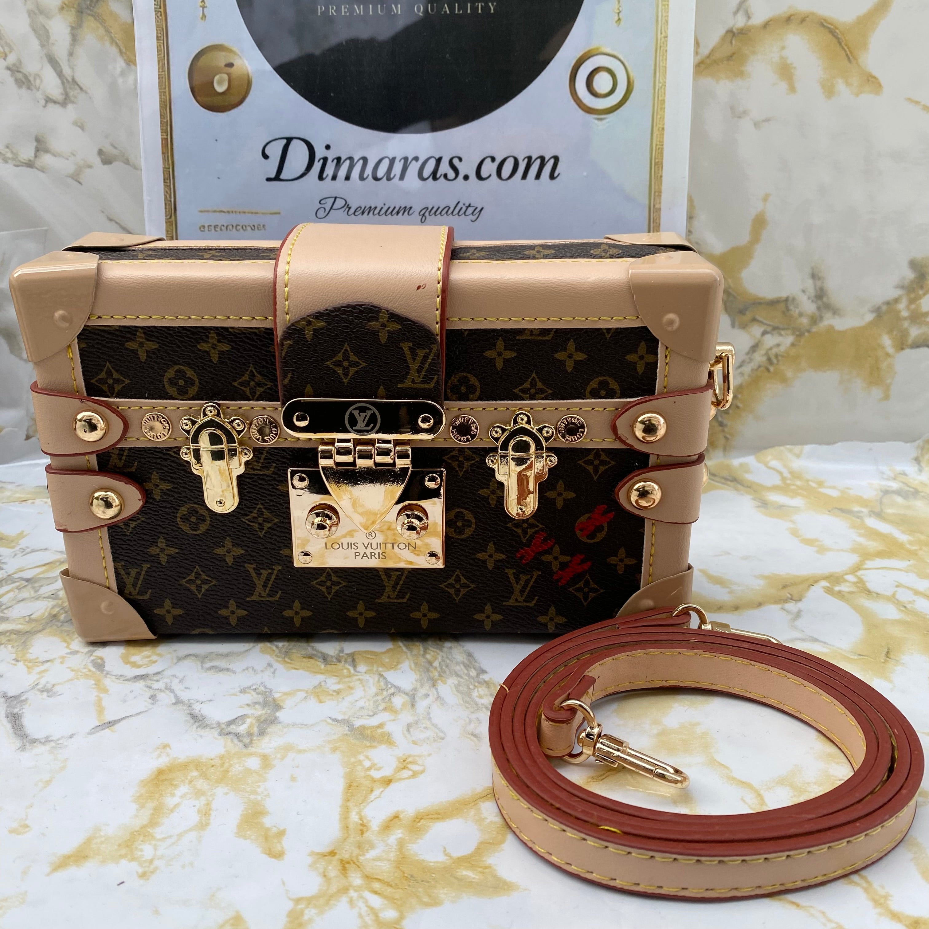 Lv Petite Malle monogram beige (13cm x 20cm)