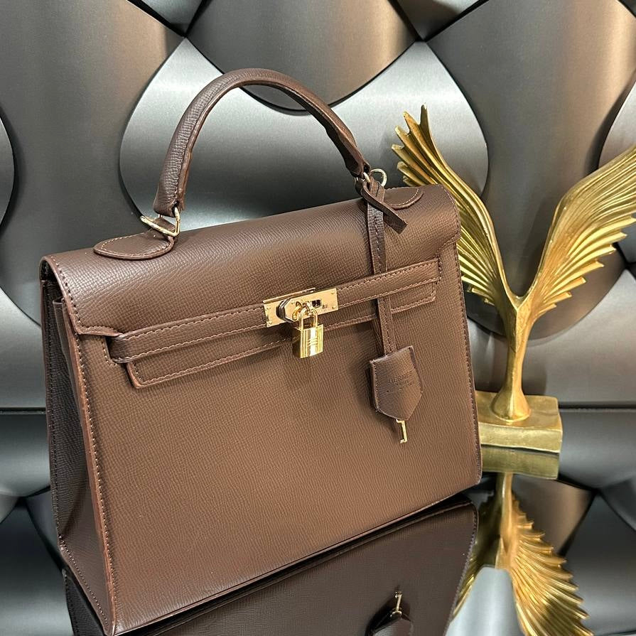 Hermes Kelly brown  ( 30x24)