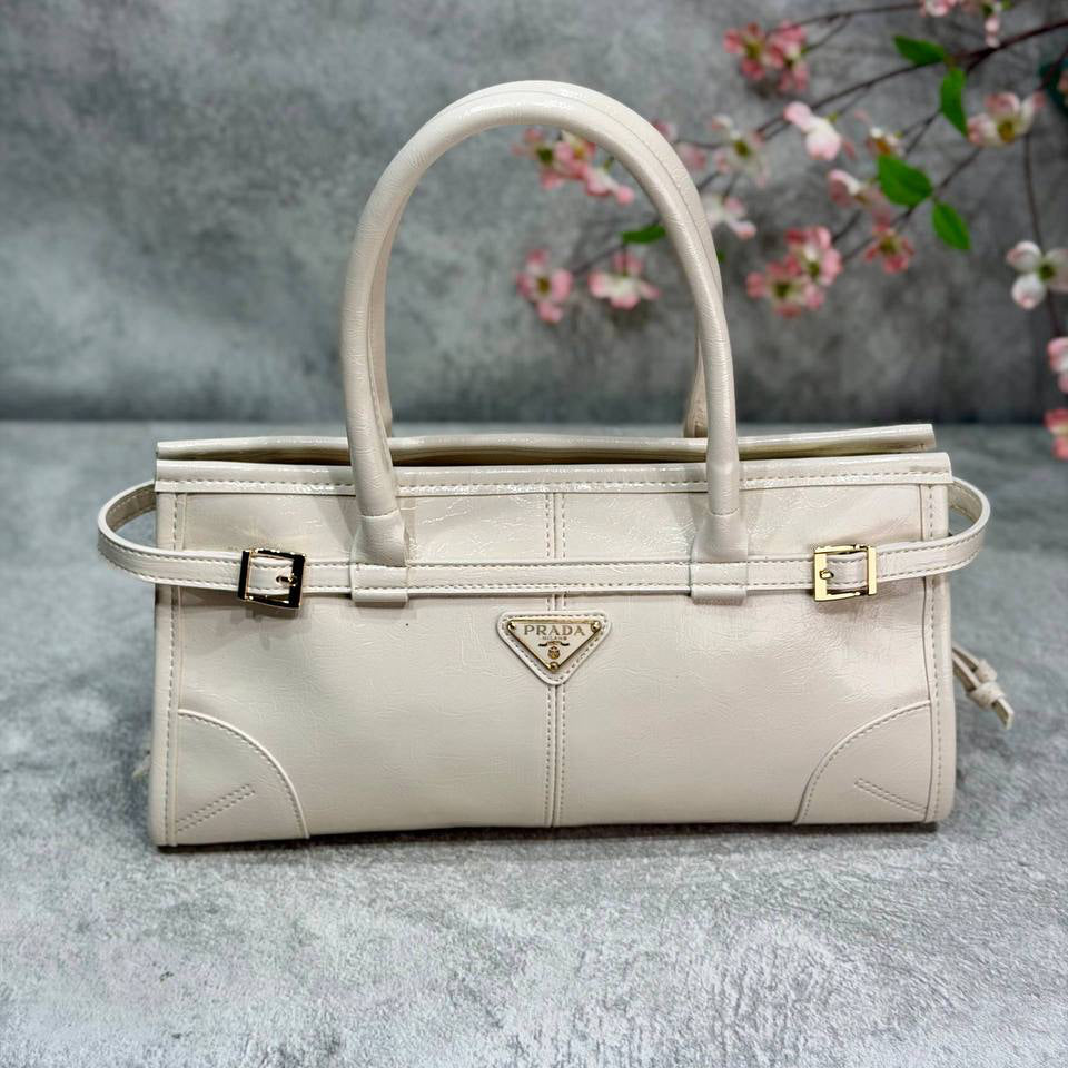 Prada Bonnie beige (32cm x 18cm)