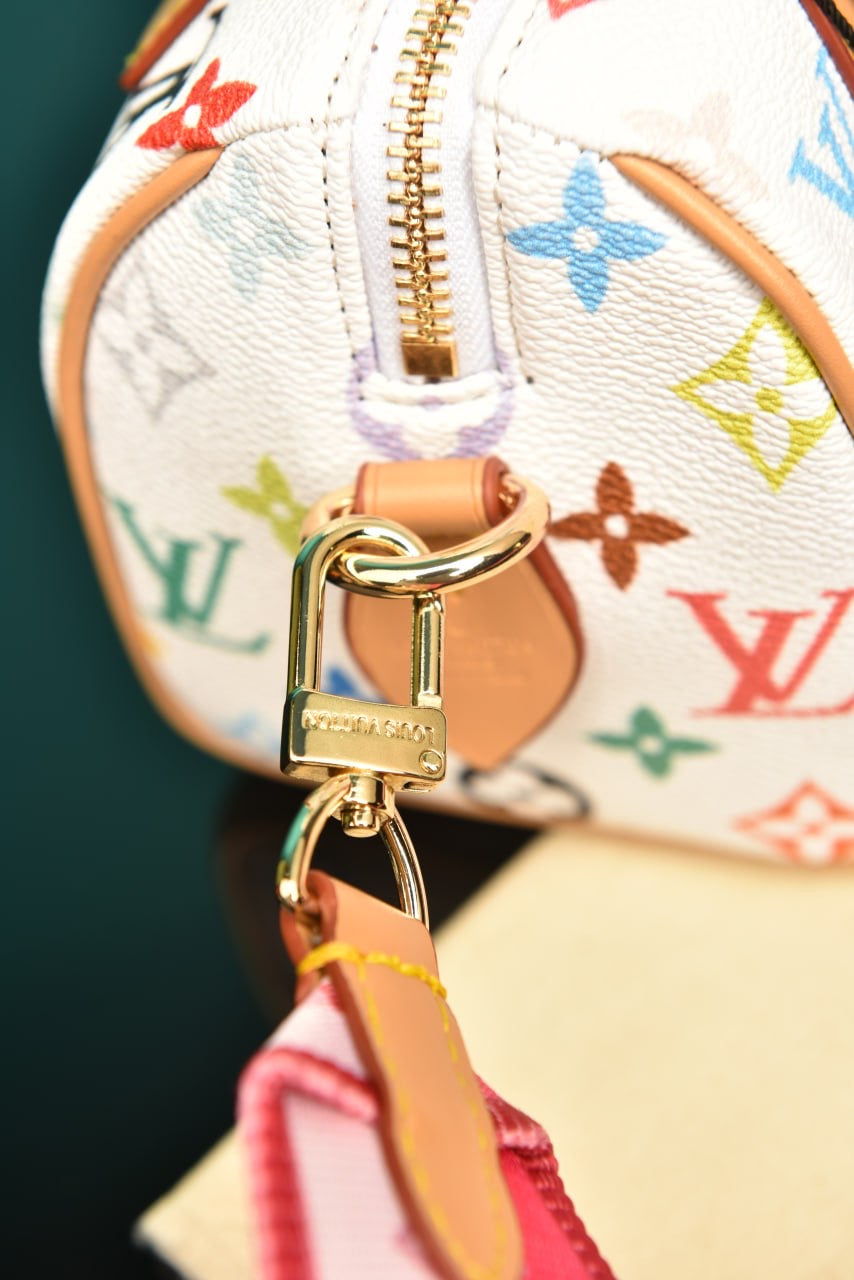 LV speedy bandouliere 20 (20cm x 13.5cm x 12cm)