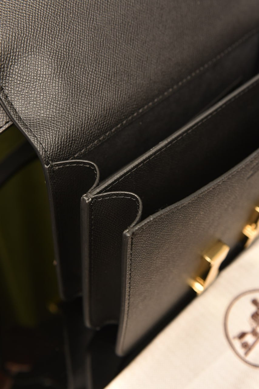 HERMES CONSTANCE BLACK(24cm x 17cm)