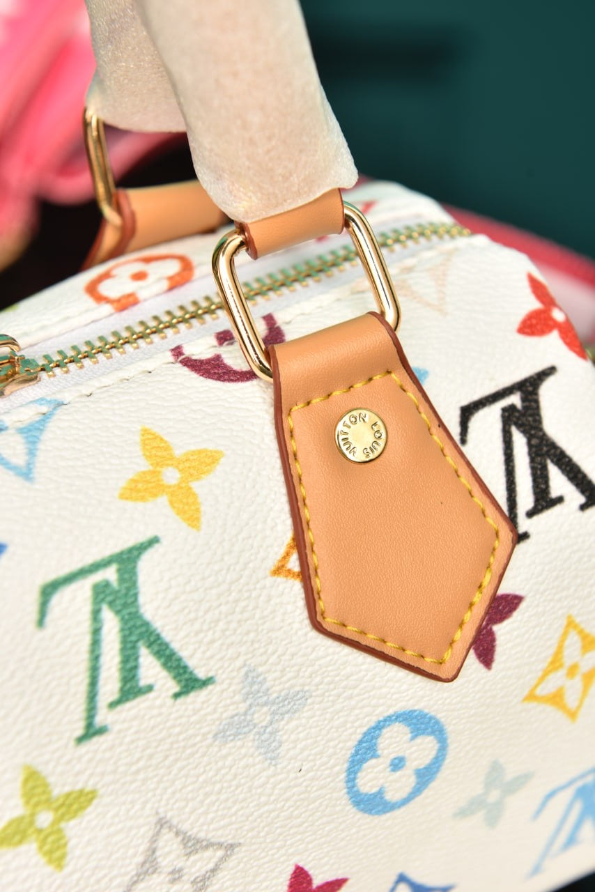 LV speedy bandouliere 20 (20cm x 13.5cm x 12cm)