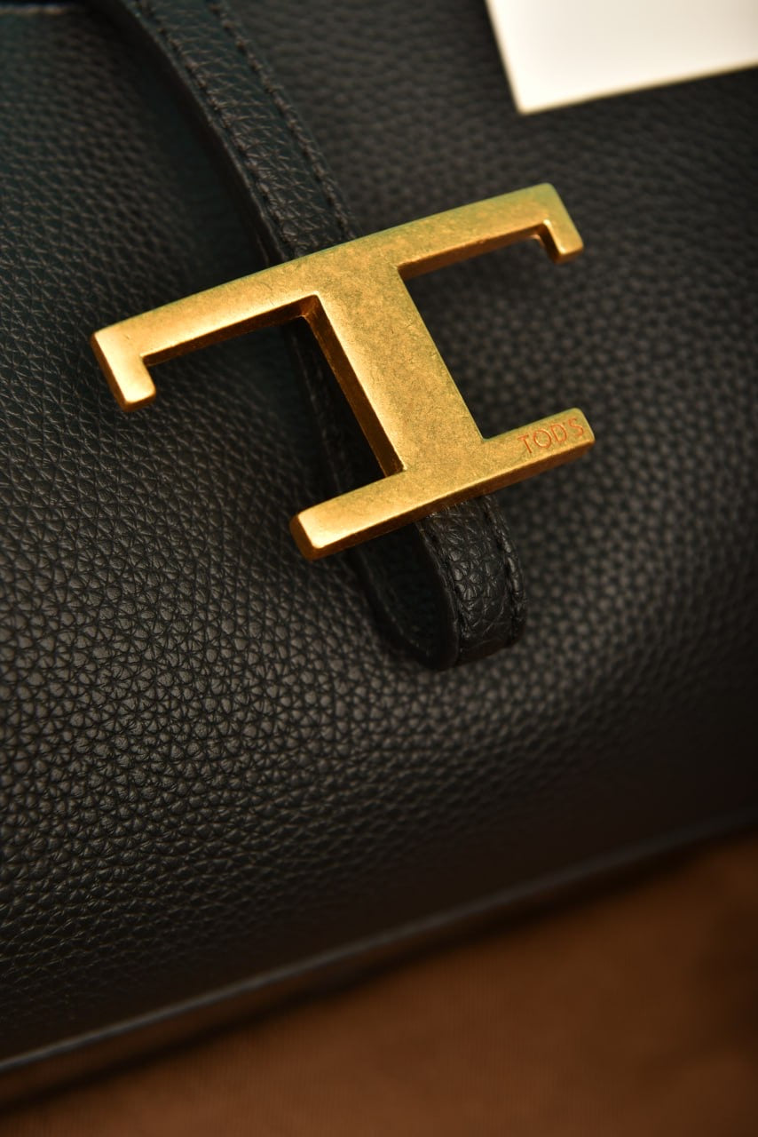 Tod’s shoulder bag black (31cm x 26cm)