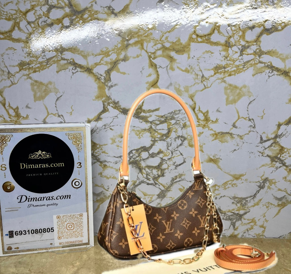 Louis Vuitton catchy pm (24cm x 10 cm)
