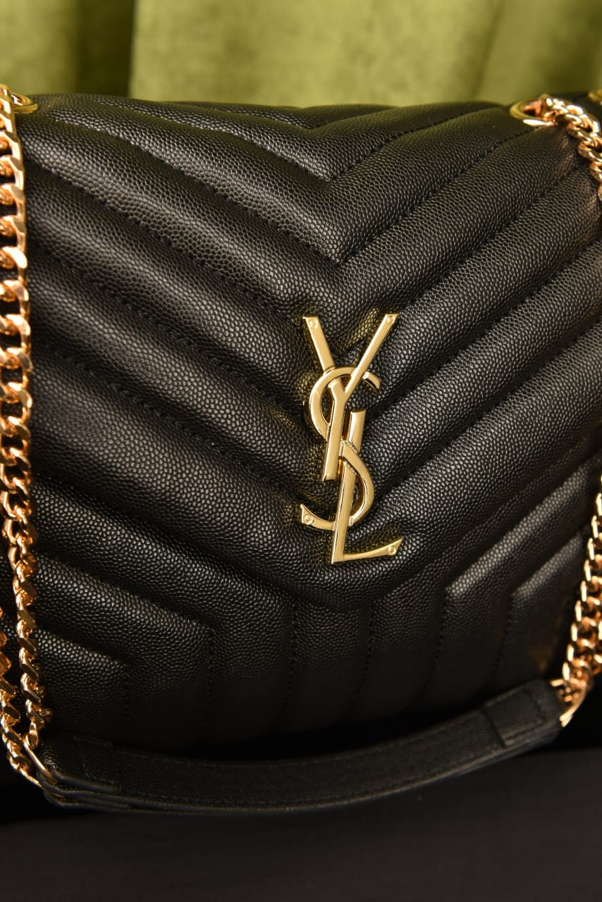 YSL LOULOU BLACK(24cm x 17cm)