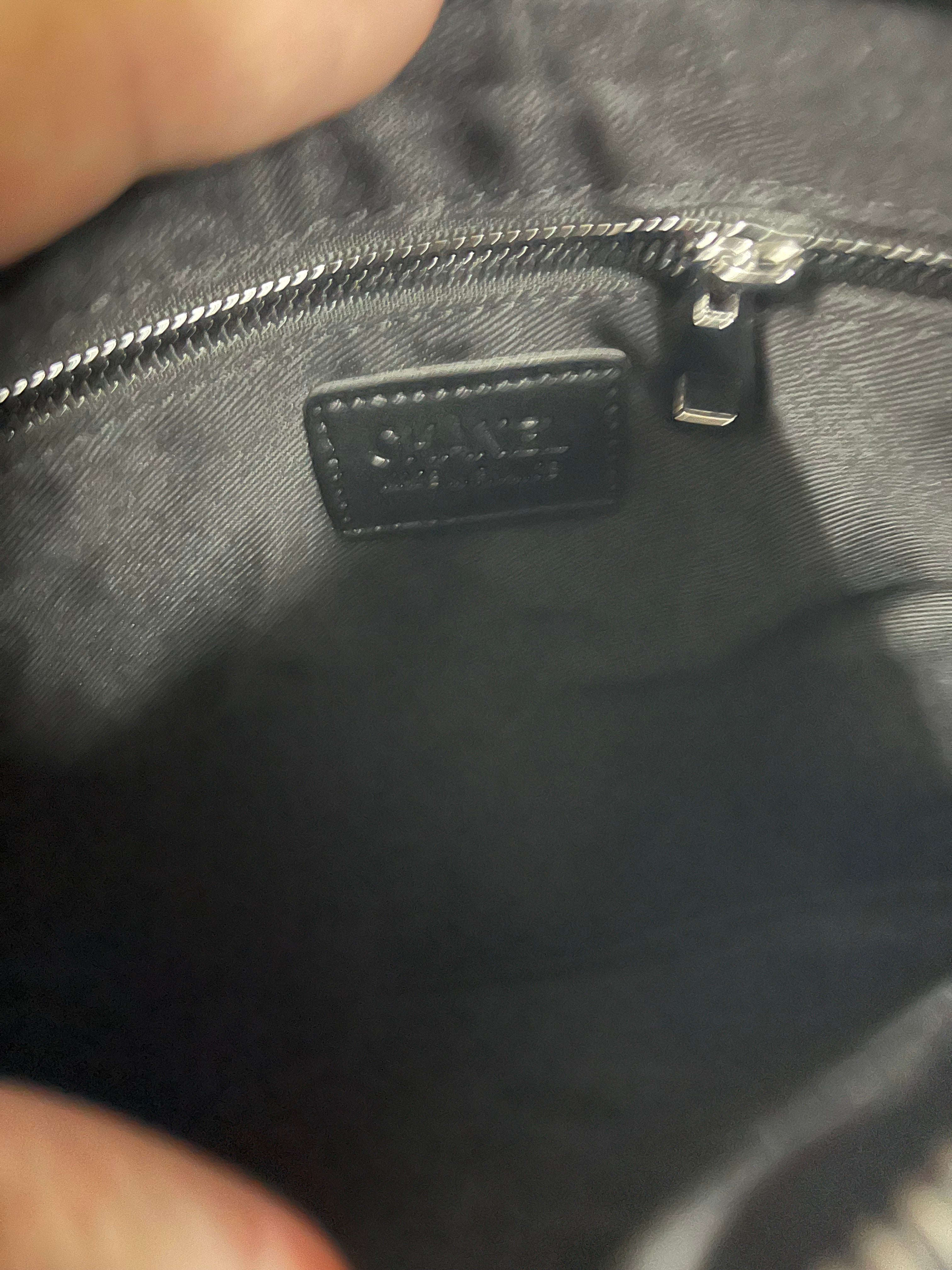 Chanel φάκελος black  (29cm x 21cm)