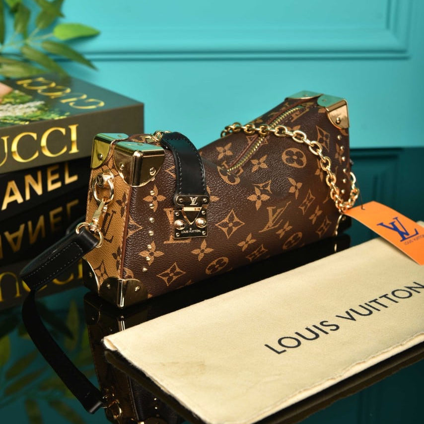 LV X TM SLIM TRUNK MONOGRAM (24cm x 11.5cm)