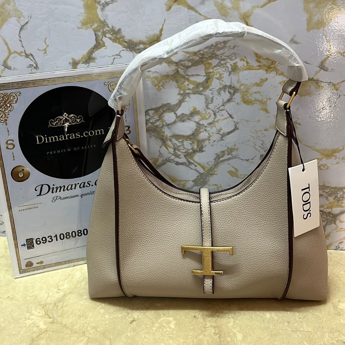 Tod’s shoulder beige (31cm x 26cm)