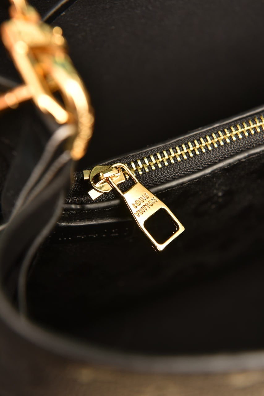 Lv noe noe monogram black(39cm x 27cm)