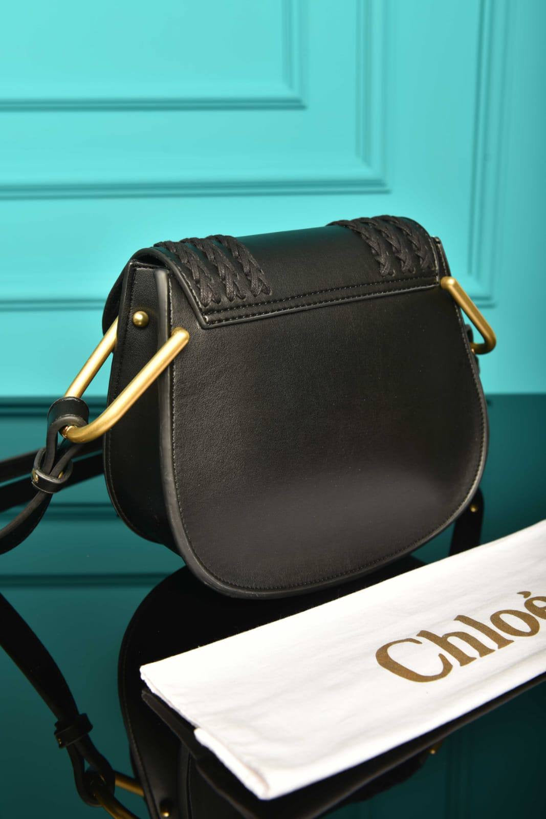 Chloe Hudson black(22.5cm x 22cm)