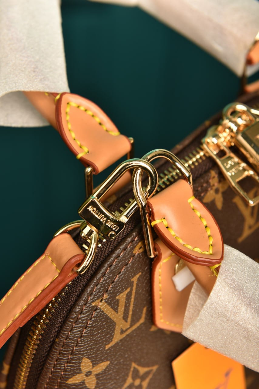 LV ALMA Monogram Brown(Size 28x19)