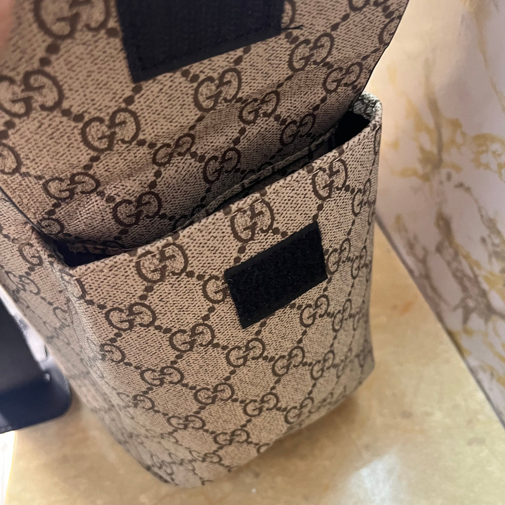 Guggi changing mommy bag(44cm x 28cm x 14cm)