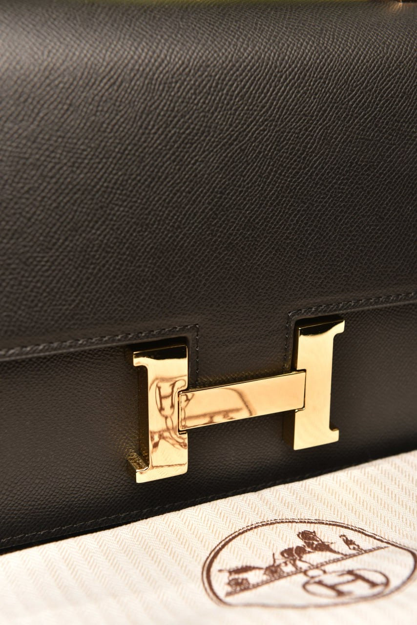 HERMES CONSTANCE BLACK(24cm x 17cm)