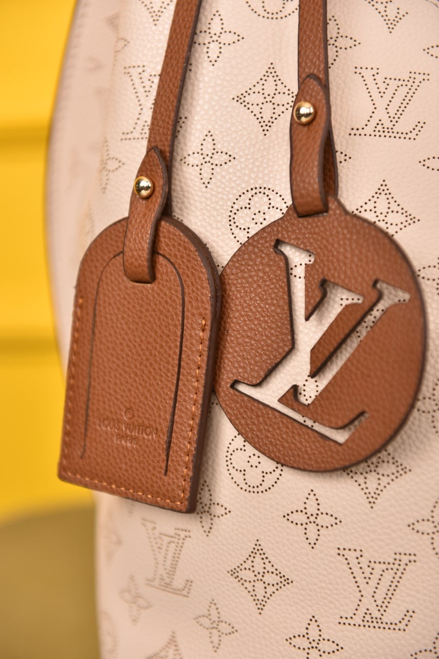 Louis Vuitton Carmel Beige(35cm 40cm)