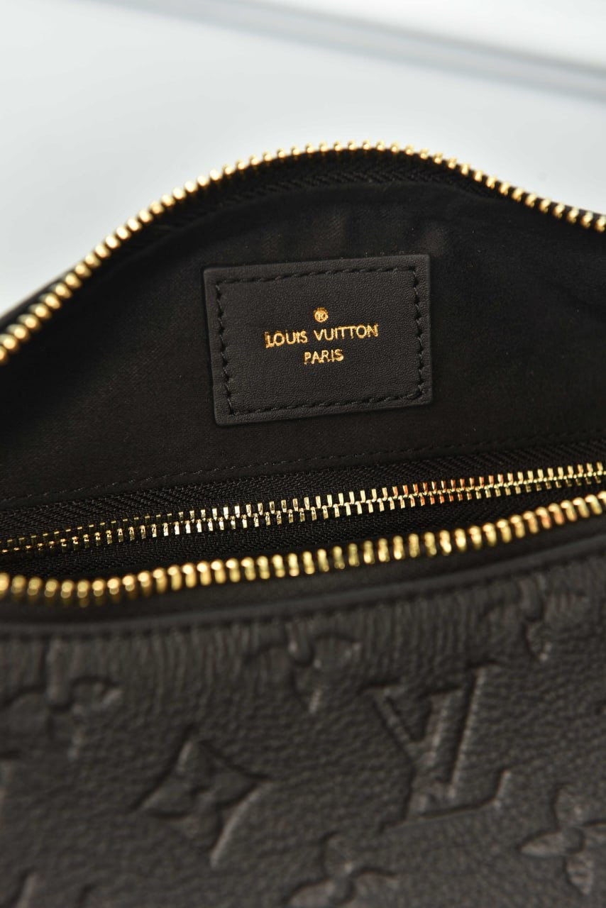 Louis Vuitton slouchy mm bag  monogram black (33cm x 22cm)