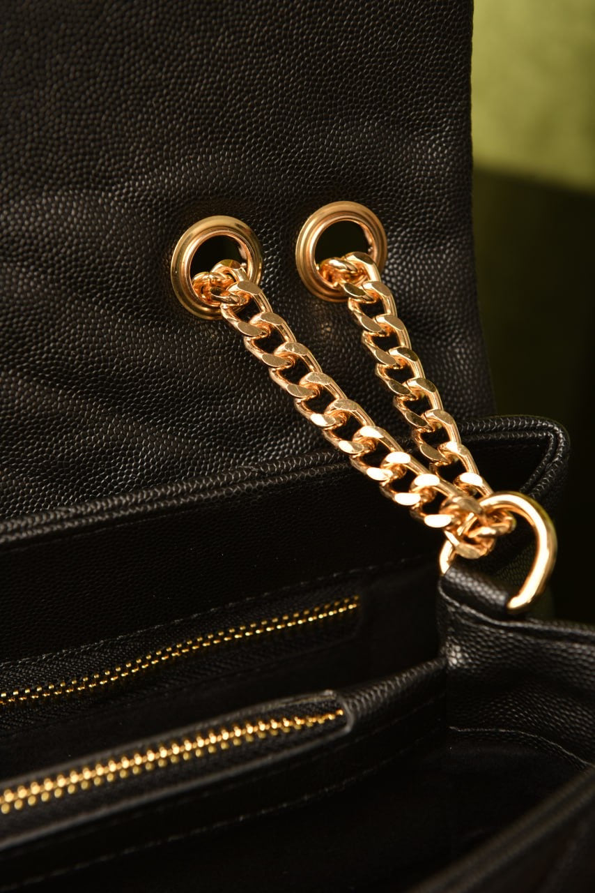 YSL LOULOU BLACK(24cm x 17cm)