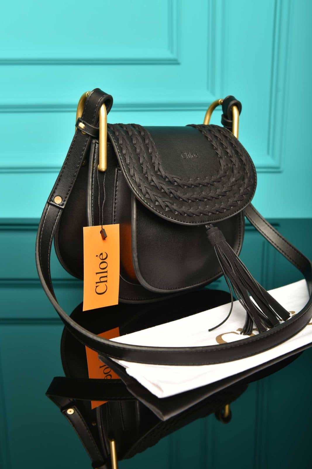 Chloe Hudson black(22.5cm x 22cm)