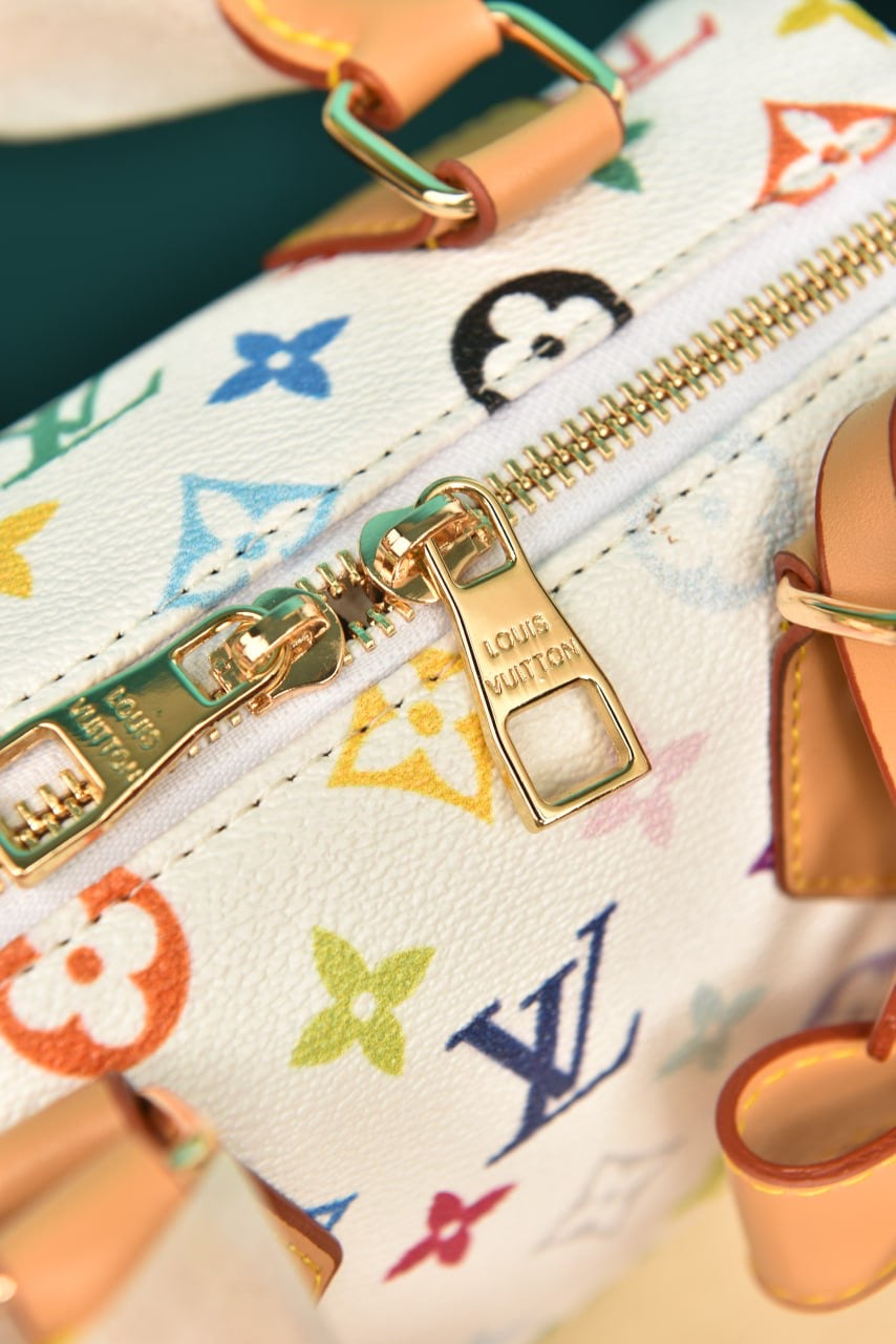 LV speedy bandouliere 20 (20cm x 13.5cm x 12cm)