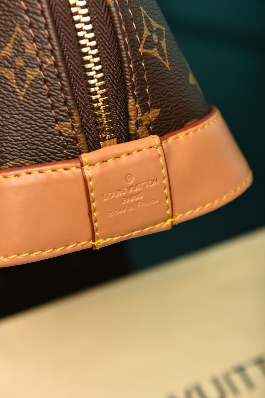 LV ALMA Monogram Brown(Size 28x19)