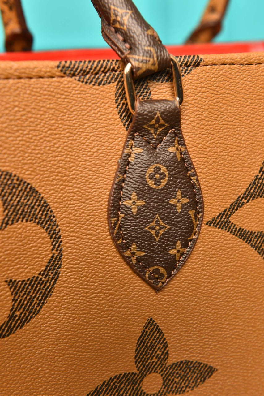 LV ONTHEGO MONOGRAM  (medium  size)34*27