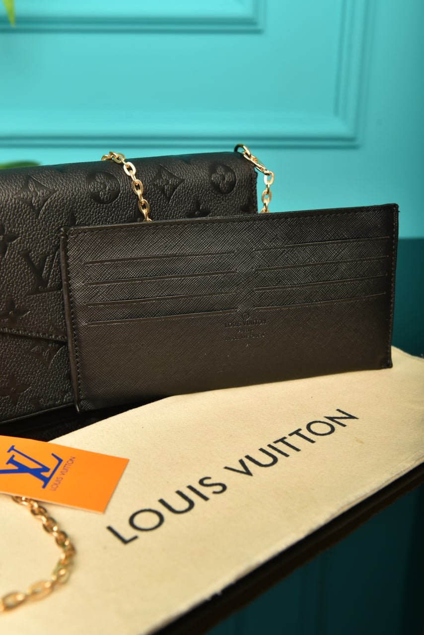 LV Felicie Pochette black monogram(21cm x 12cm)