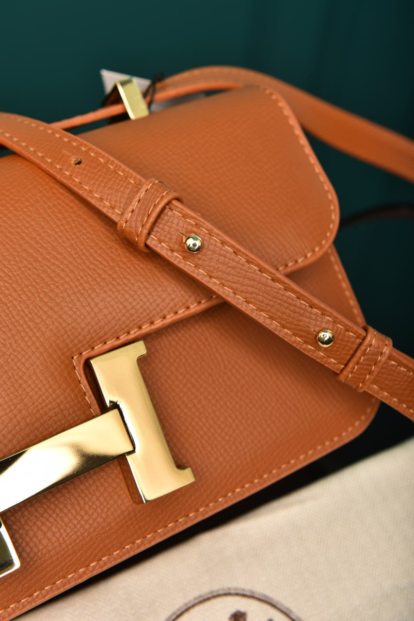 Hermes Constance east-west bag taba(23.5cm x 12cm)