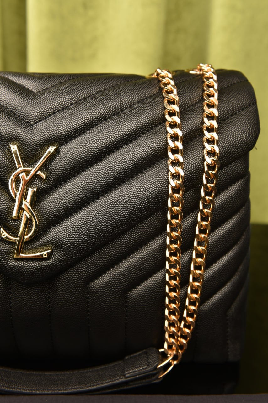YSL LOULOU BLACK(24cm x 17cm)