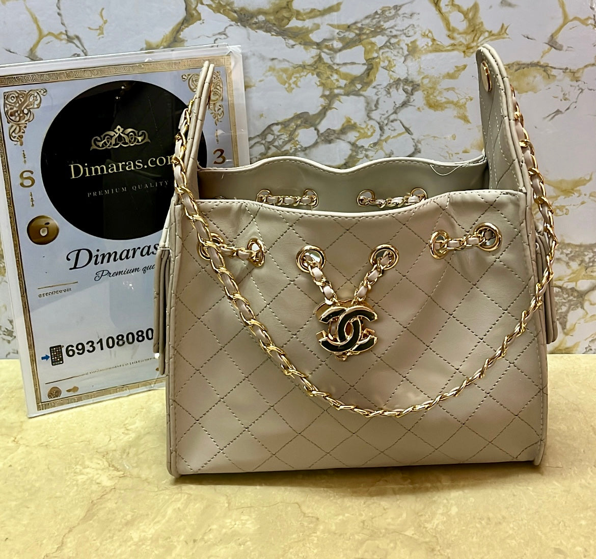 Chanel 25 beige