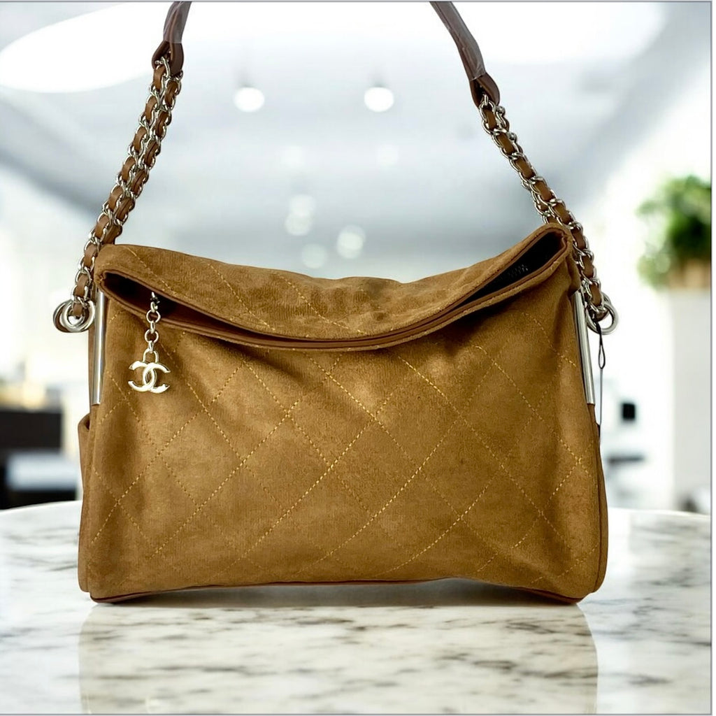 CHANEL HANDBAG TABA SUEDE(Size 32x22)