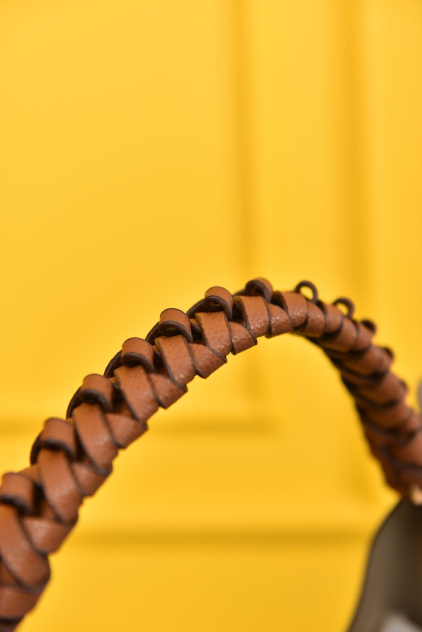 Louis Vuitton Carmel Beige(35cm 40cm)