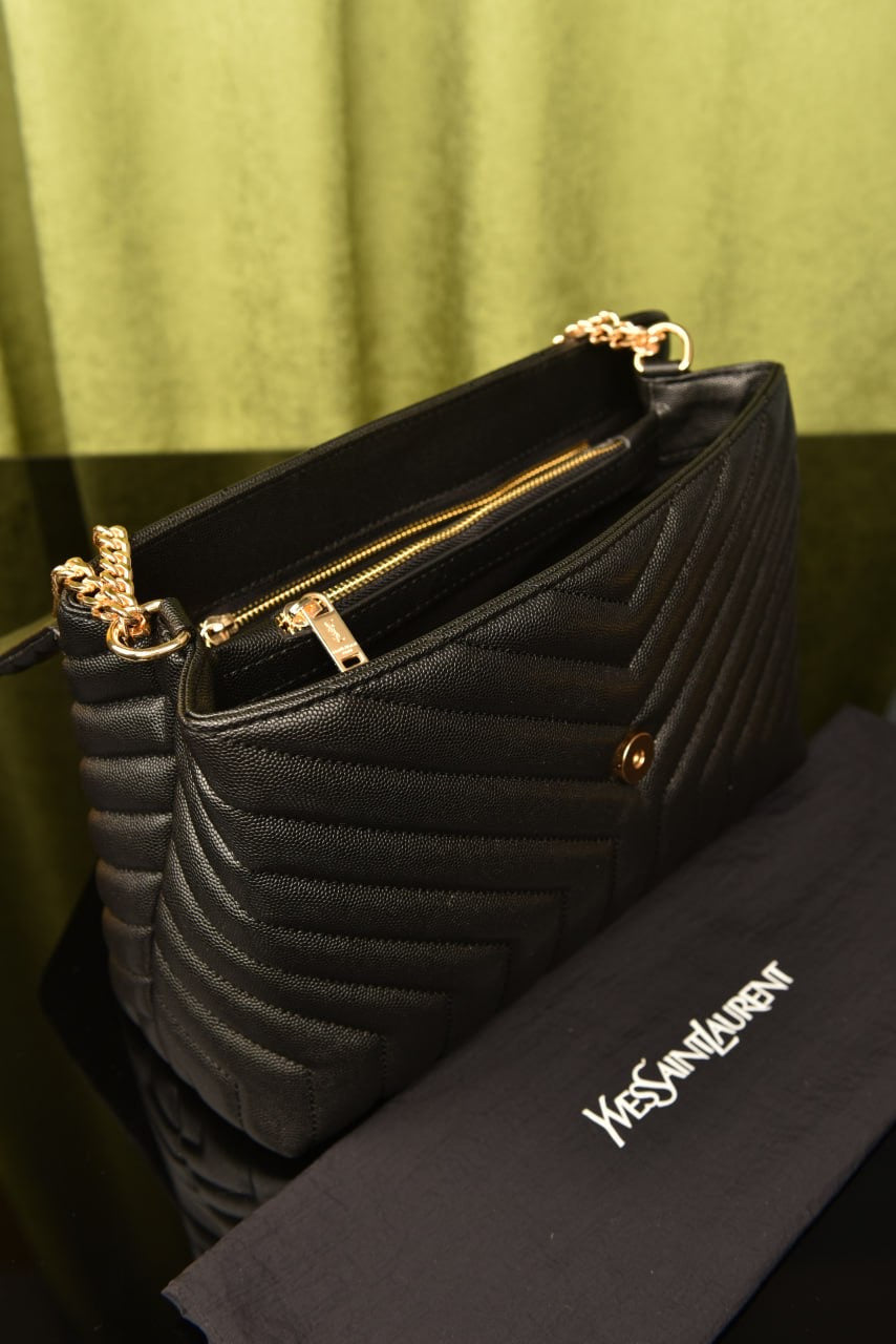 YSL LOULOU BLACK(24cm x 17cm)