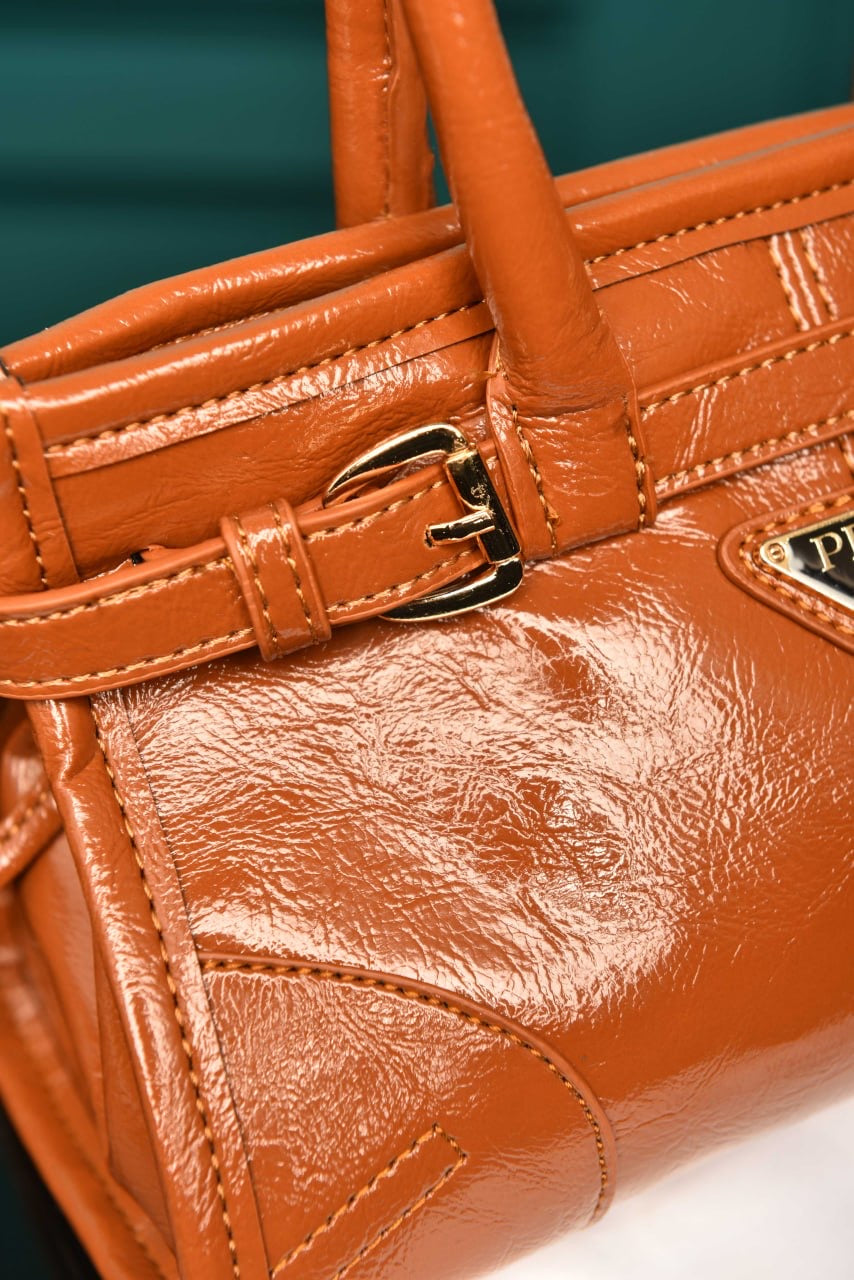 Prada Bonnie brown(32cm x 18cm)