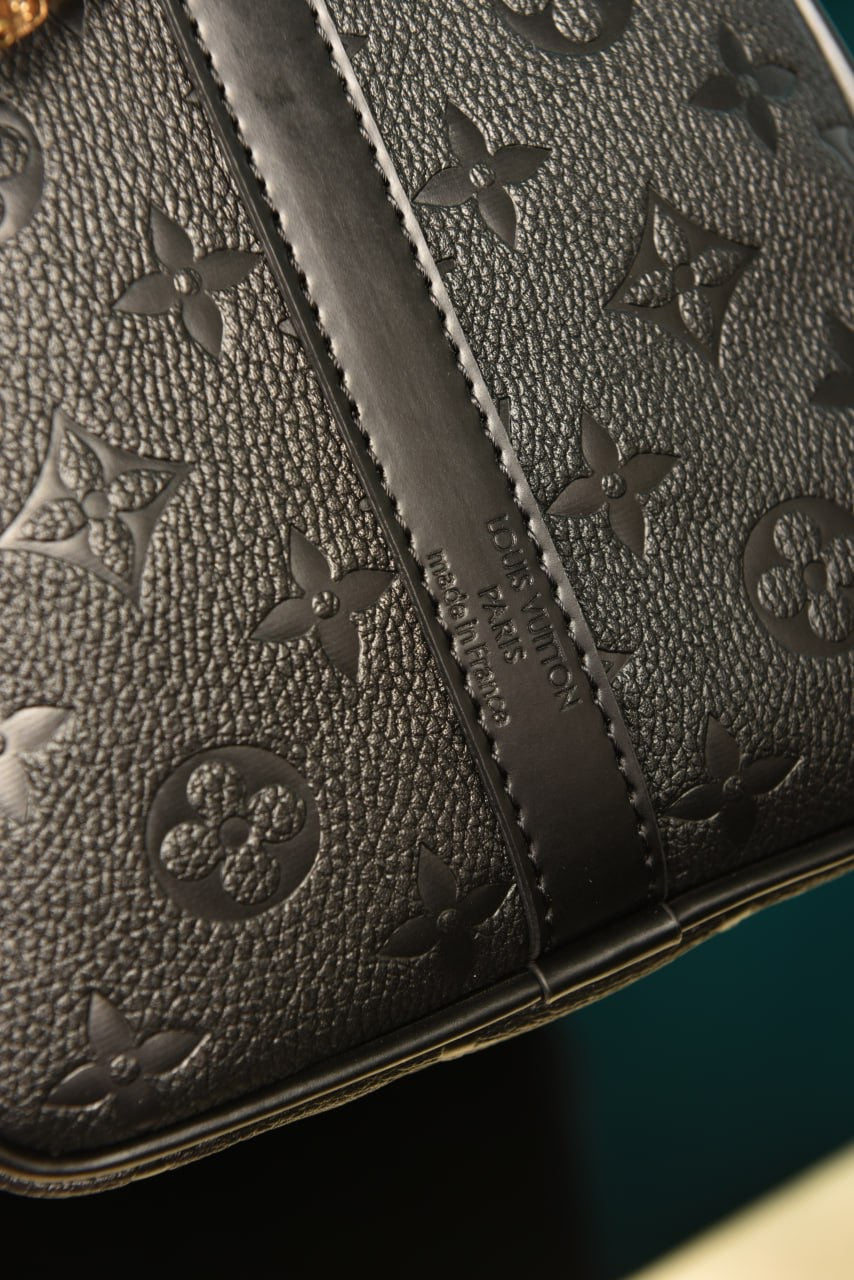 Louıs Vuıtton Speedy Bandoulliere  Monogram black (Size 30cm)