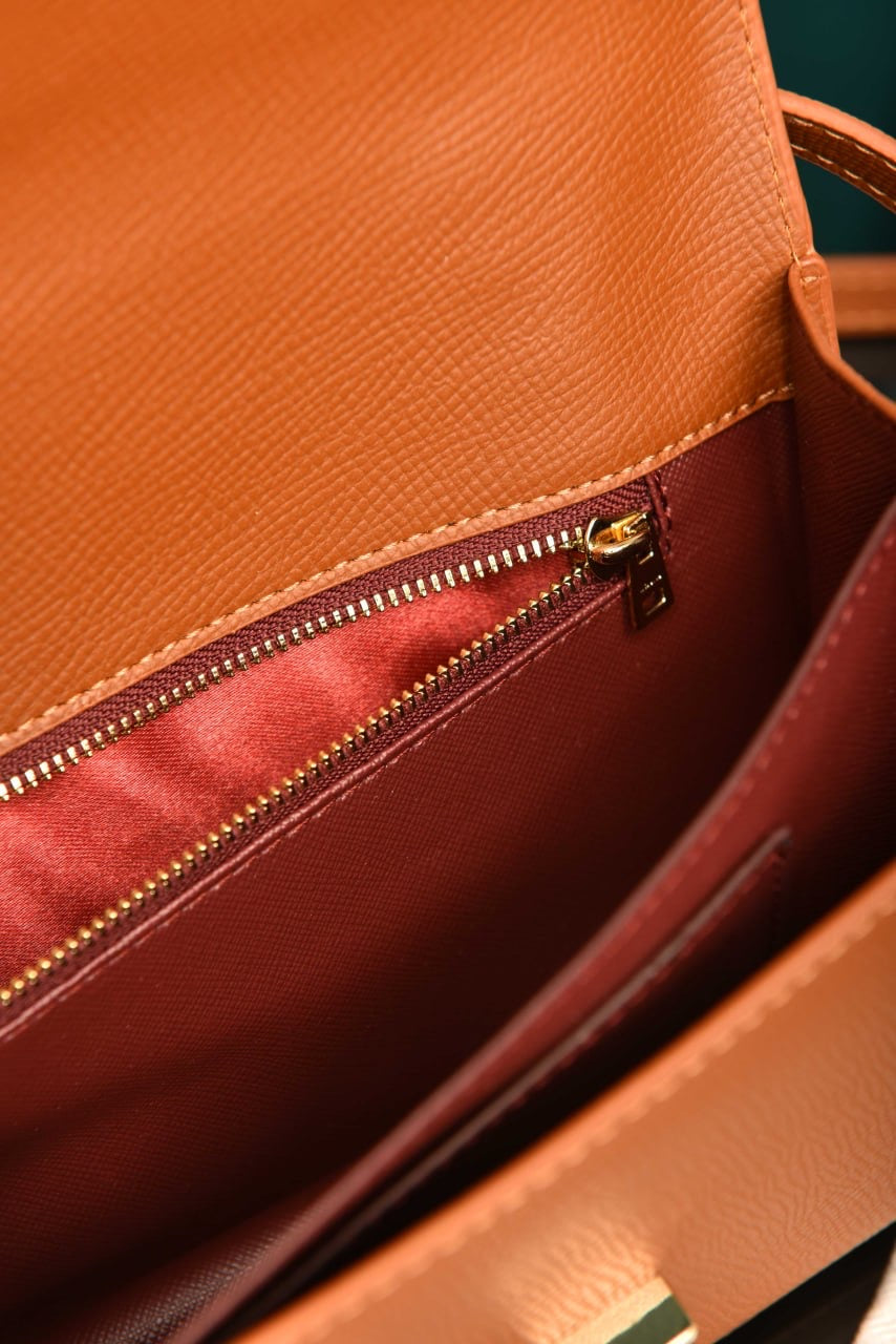 Hermes Constance east-west bag taba(23.5cm x 12cm)