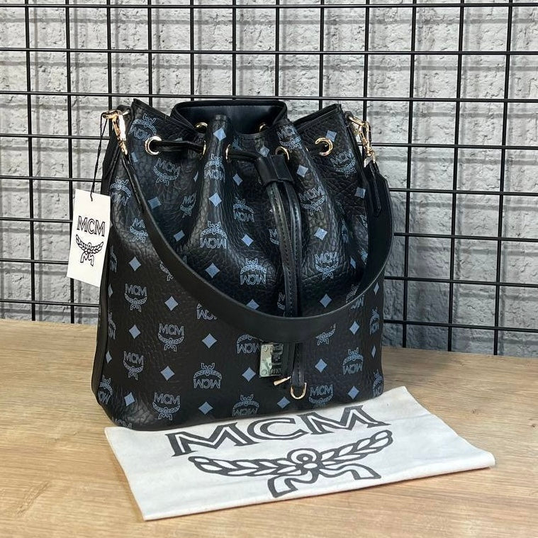 MCM  bag Neoneo Black(Big size 27x30)