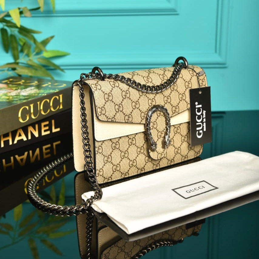 GUCCI DIONYSUS SMALL SIZE  BEIGE(18cm x 10cm)
