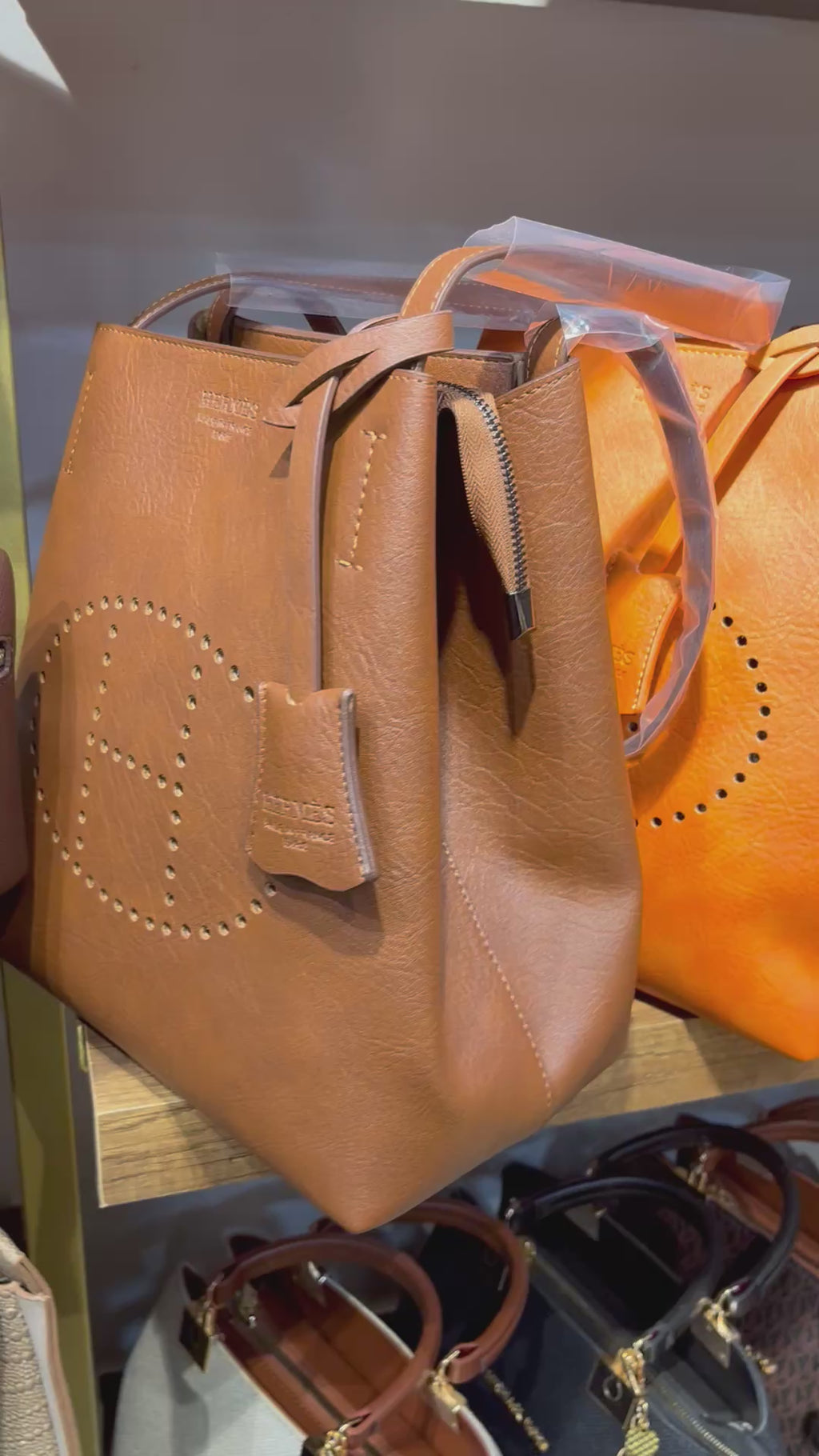 HERMES SHOULDER BAG ΤΑΜΠΑ (30cm x 27cm)