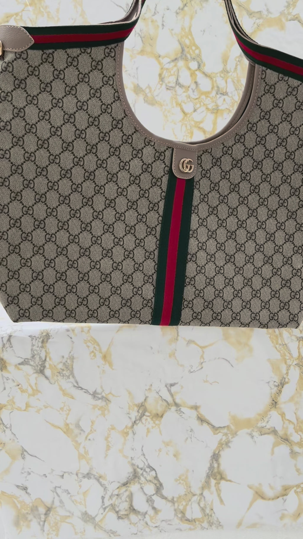 GUCCI GIGLIO BIG SIZE(50cm x 47cm)