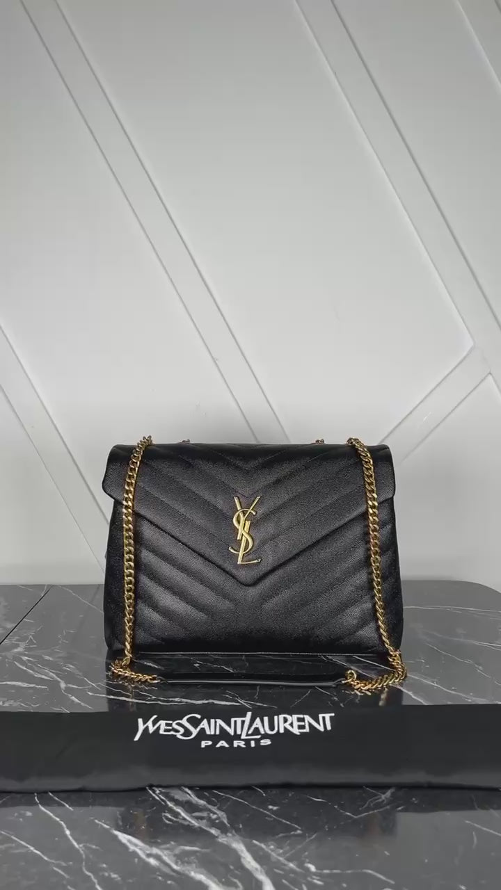 YSL LOULOU BLACK(24cm x 17cm)