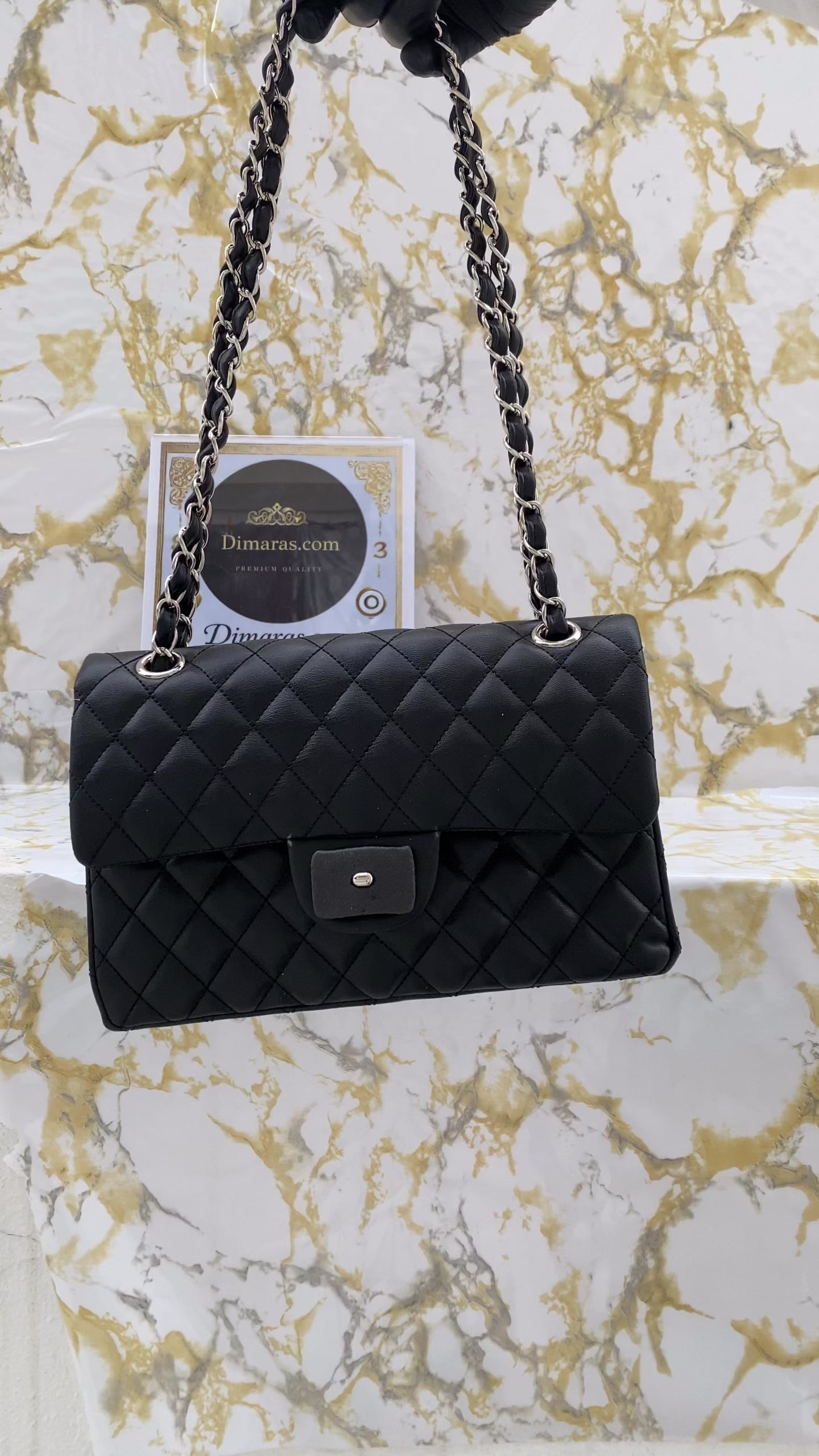 (Chanel classic  flap black silver(size27cm x 18 cm)